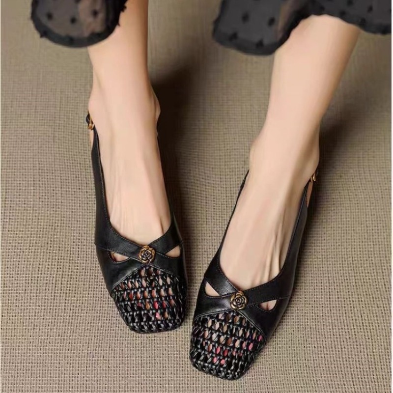 Sandales à bout fermé de style - Sandals avis et prix